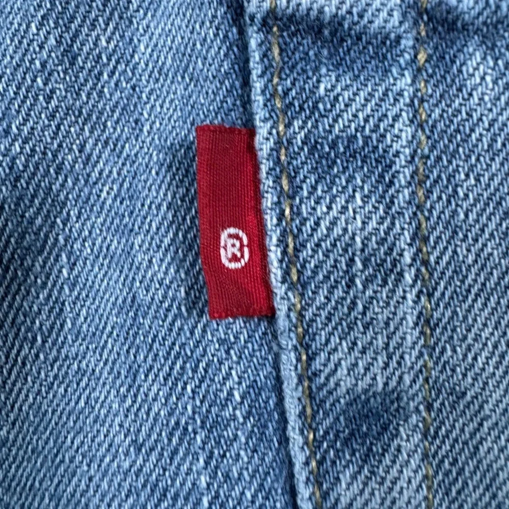 Levi's 505 Regular Fit Jeans Mens 38x34 Blue Medium Wash Straight Leg Denim